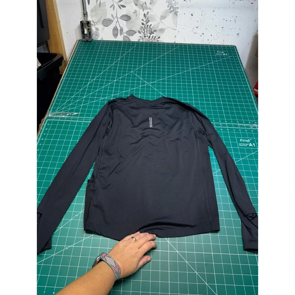 Nike Running Dri-FIT Long Sleeve Shirt Black Thumbhole Athletic Top Womens Small